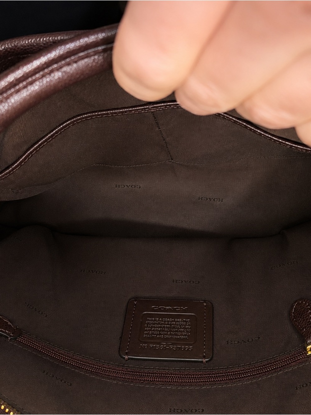 Coach Scout Pebbled Hobo Bag Oxblood F37695 Like New - Picture 8 of 10